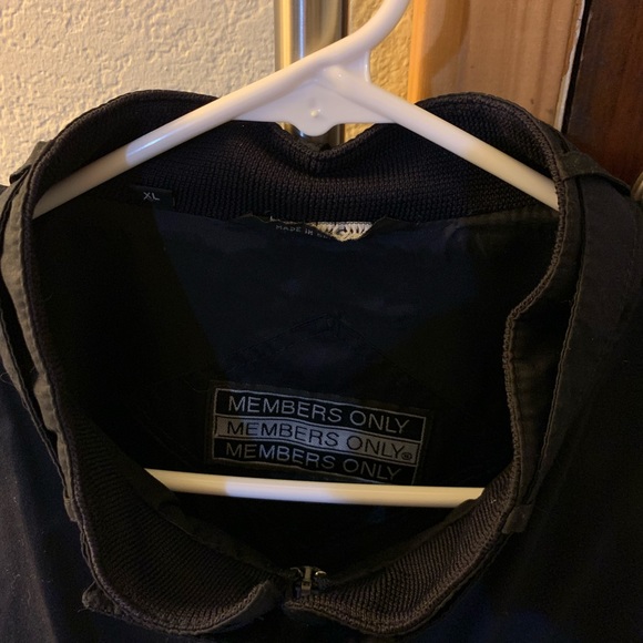 SOLD Members Only Iconic Racer Navy Men’s Jacket - Picture 5 of 7